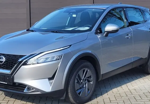 Angebotsdetails Nissan Qashqai DIG-T Mild Hybrid Acenta X-Tronic weiß metallic / grau metallic