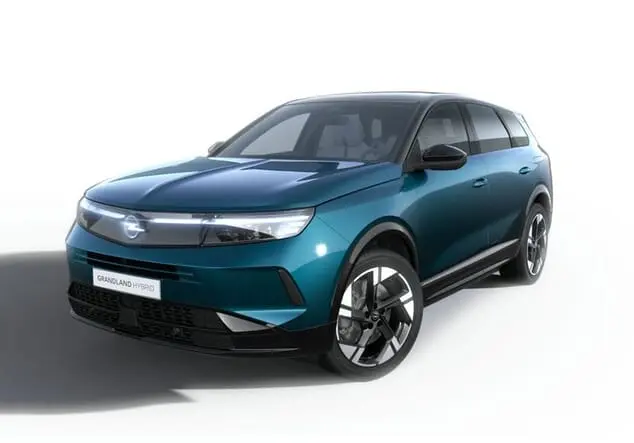 Angebotsdetails Opel Grandland Opel Grandland ULTIMATE Plug-In-Hybrid Systemleistung 143 kW (195 PS) Elektrisches 7-Gang-Doppelkupplungsgetriebe (eDCT) Spektrum Blau Metallic