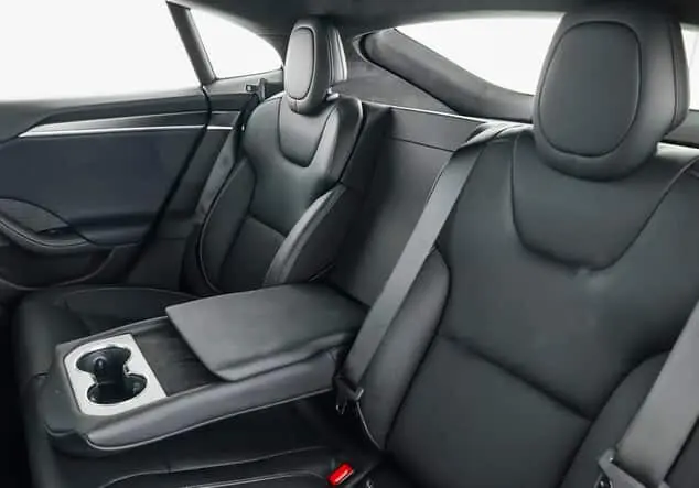 Angebotsdetails Tesla Model S Plaid FSD Yoke STHZ 21