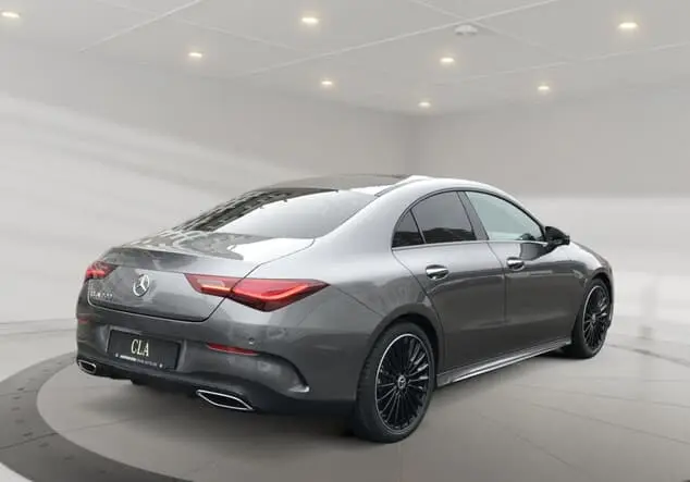 Angebotsdetails Mercedes-Benz CLA 200 Coupe AMG-Line Grau-Lack mountaingrau