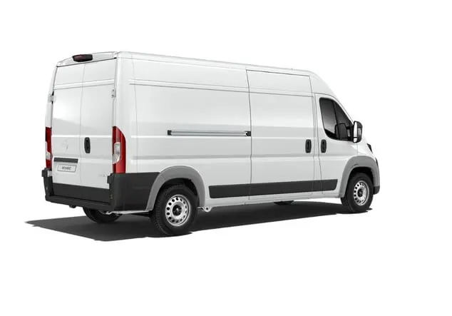 Angebotsdetails Opel Movano Opel Movano Cargo Kastenwagen verblecht L3H2 3.5t verstärkt 2.2 BlueHDi140 103 kW (140 PS) 6-Gang Cassablanca Weiß