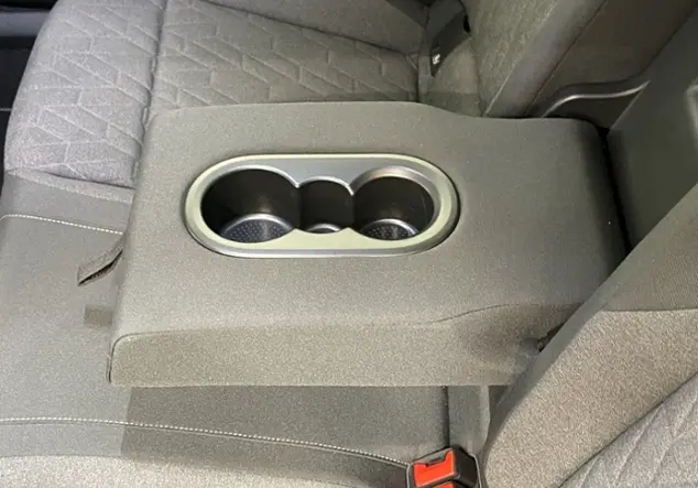 Angebotsdetails Volkswagen Golf VIII Var. 1.5 TSI Life / Blau (Crystal Ice Blue Metallic)