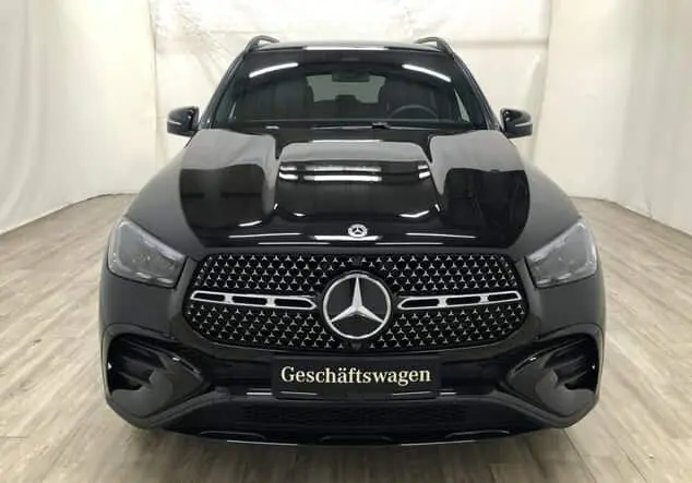 Angebotsdetails Mercedes-Benz GLE 450 4MATIC ++verfügbar ab 24.09.2025++ Schwarzlack obsidianschwarz