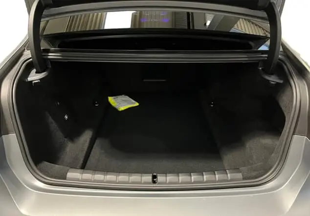 Angebotsdetails BMW M760 e xDrive ++sofort verfügbar++ Frozen pure grey