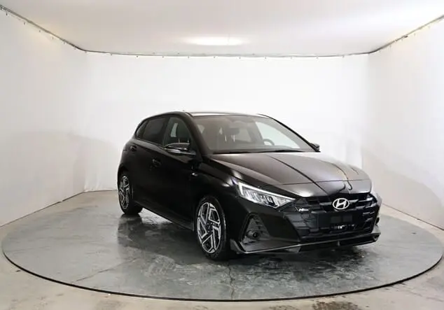 Angebotsdetails Hyundai i20 Hyundai i20 N-Line Style 1.0 T-GDI 74 kW (100 PS) 7-Gang-DSG Phantom Black Pearl