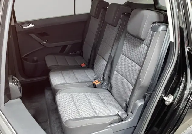 Angebotsdetails Volkswagen Touran Comfortline 1.5 TSI KLIMA NAVI AL Schwarz (Grenadillschwarz Metallic)