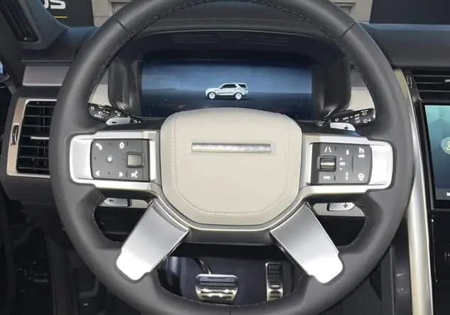 Angebotsdetails Land Rover Discovery Dynamic HSE D300 AWD*PANO*AHK carpathian-grey