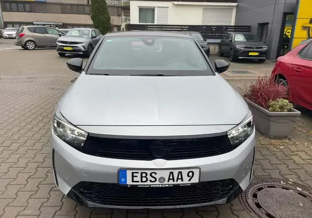 Angebotsdetails Opel Corsa GS silber