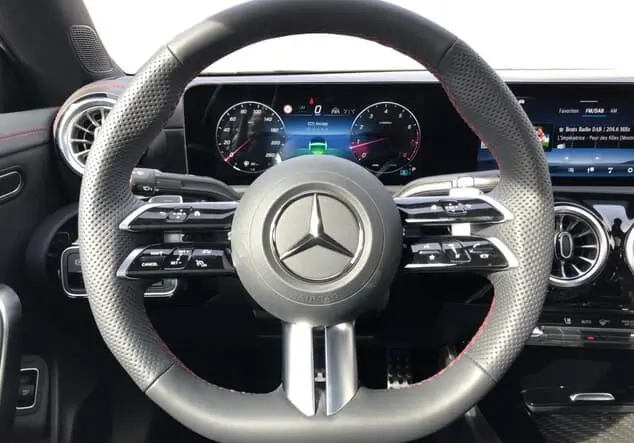 Angebotsdetails Mercedes-Benz CLA 220 4MATIC Coupe Schwarz-lack kosmosschwarz