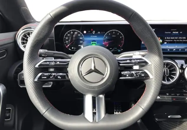 Angebotsdetails Mercedes-Benz CLA 220 4MATIC Coupe Schwarz-lack kosmosschwarz