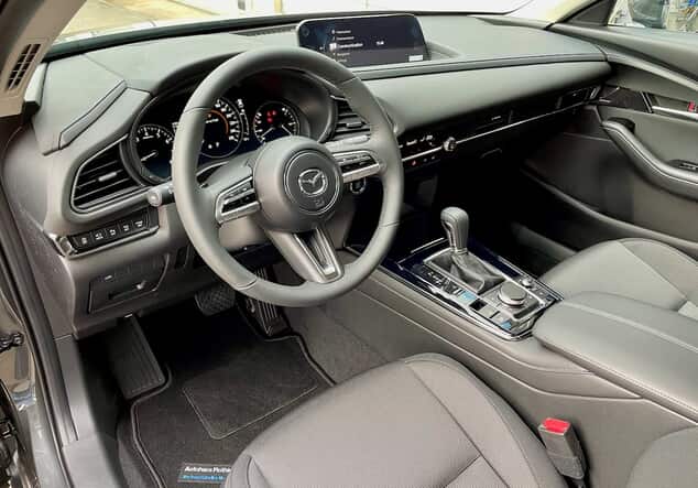 Angebotsdetails Mazda CX-30 CX-30 G150 AUTO SELECTION*DESIGN+PREMIUM grau