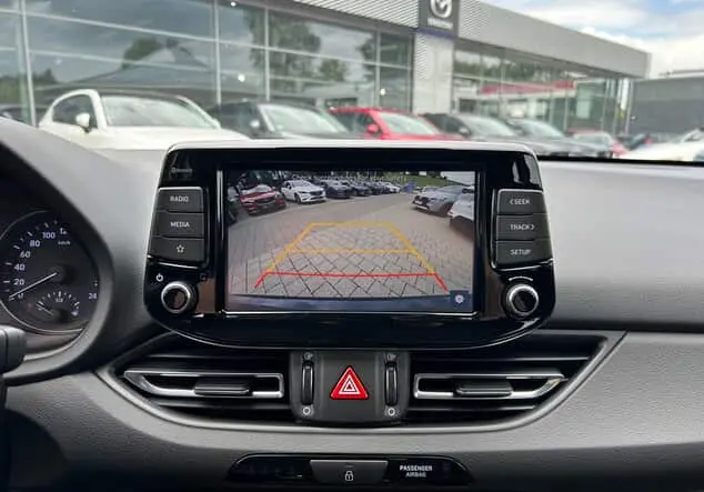 Angebotsdetails Hyundai i30 1.0T SELECT !!!SOFORT!!! CARPLAY+KAMERA+PDC Phantom Black