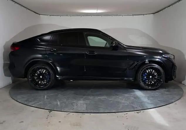 Angebotsdetails BMW X6 BMW M Competition 460 kW (625 PS) 8-Gang Steptronic xDrive 4.4 Allrad Saphirschwarz metallic