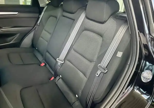 Angebotsdetails Mazda CX-5 CX-5 2023 5WGN 2.5L e-SKYACTIV G 194ps 6AT AD'VANTAGE schwarz