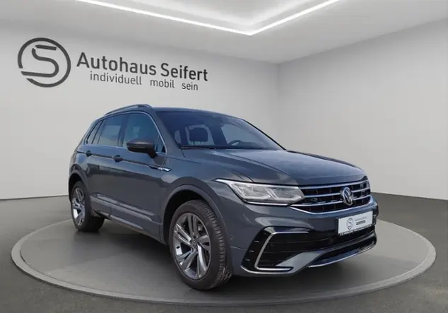Angebotsdetails Volkswagen Tiguan R-Line 2.0 TDI 4Motion Grau (Delfingrau Metallic)