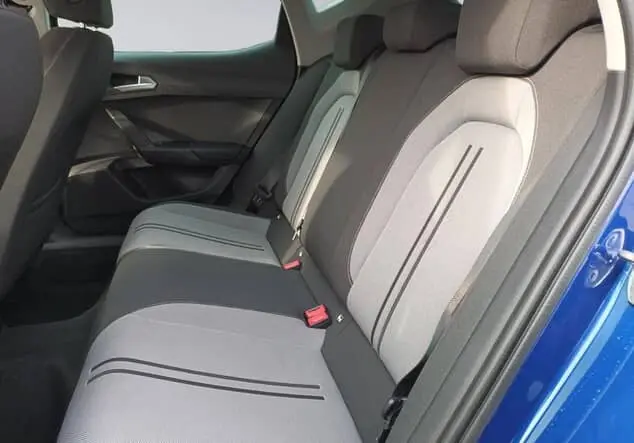 Angebotsdetails Seat Leon 1.0 TSI Style Panorama*Full Link Mystery Blau
