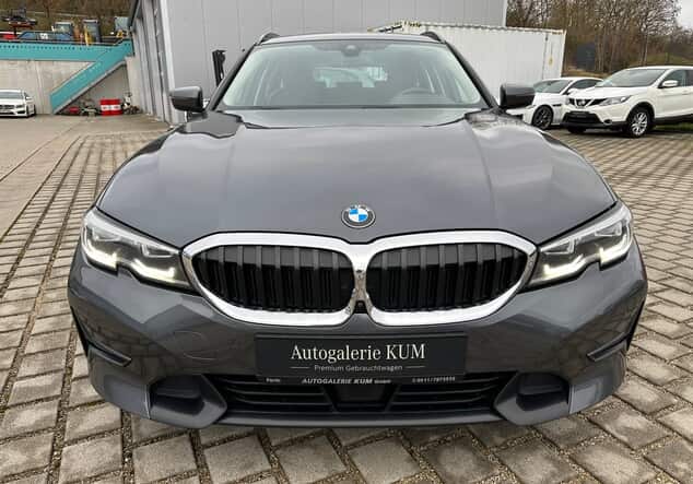 Angebotsdetails BMW 3er 320 d xDrive Sport Line 360° AppleCar, LED, Mineralgrau Metallick