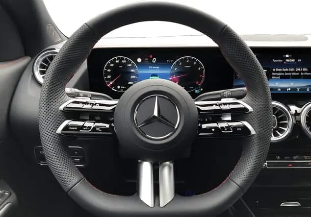Angebotsdetails Mercedes-Benz GLA 180 AMG-Line ++sofort verfügbar++ Grau-lack mountaingrau