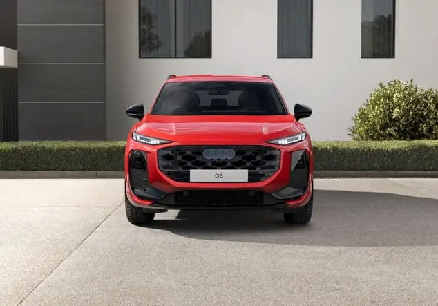 Angebotsdetails Audi Q3 Audi Q3 S line 1.5 TFSI 110 kW (150 PS) 7-Gang tronic Progressivrot Metallic