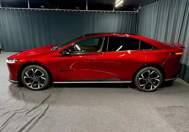 Angebotsdetails Mazda 6E 6e 258PS TAKUMI PLUS*SONY*PANO SOUL RED CRYSTAL M