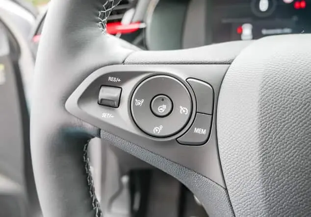 Angebotsdetails Opel Corsa GS-Line Graumetallic