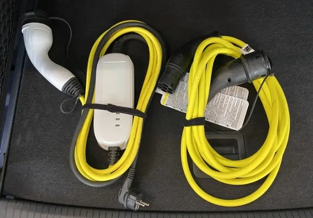 Angebotsdetails Volkswagen ID.7 Tourer Pro +EL. SITZEINST+MATRIX LICHT WeiÃ (GletscherweiÃ Metallic)