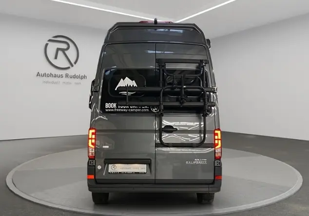 Angebotsdetails Volkswagen Grand California California 600 2.0 TDI Automatik MR KLIMA Grau (Indiumgrau Metallic)