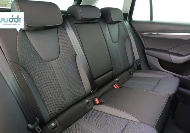 Angebotsdetails Skoda Octavia Ambition 1.0 TSI e-TEC Mild Hybrid schwarz