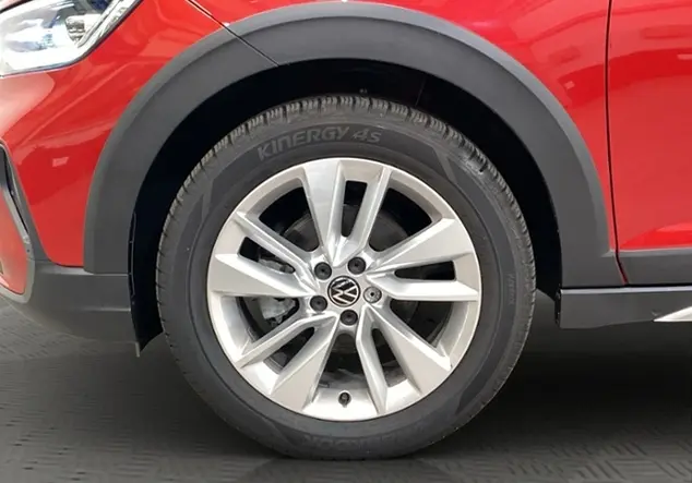 Angebotsdetails Volkswagen Taigo 1.0 TSI Move / Rot (Kings Red Metallic)