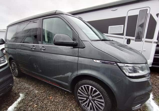 Angebotsdetails Volkswagen T6.1 California 6.1 Ocean 2,0l Indiumgrau Metallic Dach Schwarz