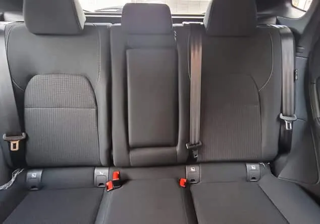 Angebotsdetails Nissan Qashqai DIG-T Mild Hybrid Acenta X-Tronic weiß metallic / grau metallic