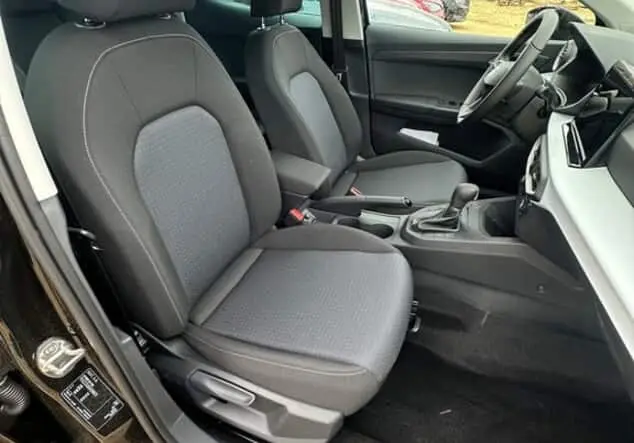 Angebotsdetails Seat Ibiza Seat Ibiza Road Edition 1.0 TSI 85 kW (116 PS) 7-Gang-DSG Midnight Schwarz Metallic