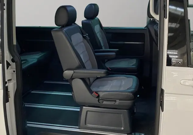 Angebotsdetails Volkswagen T6.1 Multivan 2.0 TDI 'Generation SIX' KR / WeiÃ (Candy WeiÃ)
