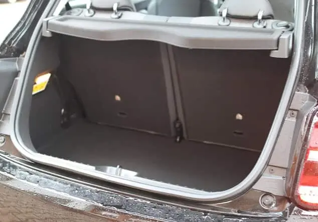 Angebotsdetails Fiat 500e Icon COLORE ESTERNO (Onyx Schwarz)