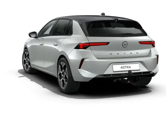 Angebotsdetails Opel Astra Sports Tourer Opel Astra Sports Tourer GS 1.2 Turbo 8-Gang-Automatik 96.00 kW (131 PS) Kristall Silber Metallic