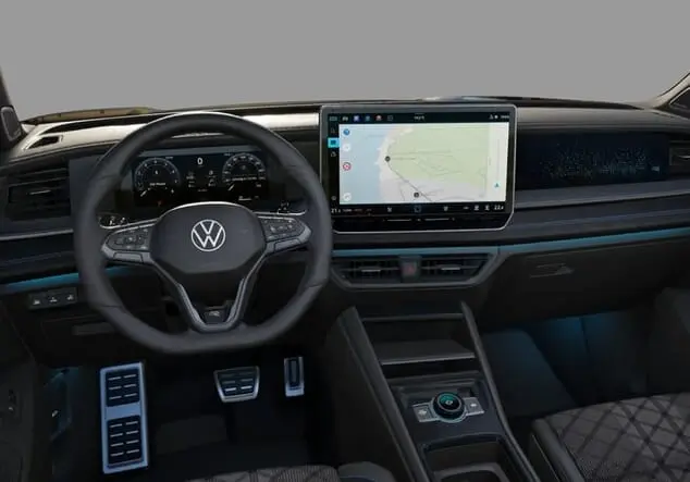 Angebotsdetails Volkswagen Tayron Volkswagen Tayron R-Line 2.0 TSI 195 kW (265 PS) 7-Gang-DSG 4MOTION Grenadillschwarz Metallic