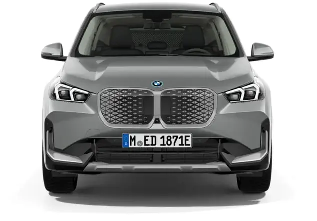 Angebotsdetails BMW iX1 xDrive30 Spacesilber Metallic