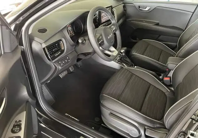 Angebotsdetails Kia Stonic GT Line Schwarz ((ABP) AURORA BLACK PEARL M)