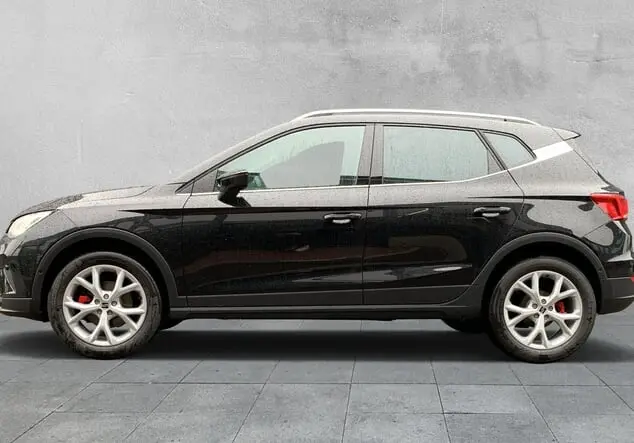 Angebotsdetails Seat Arona FR 1.0 TSI Winterpaket, Voll SONDER ANGEBOT Nevada Weiß Midnight Schwarz