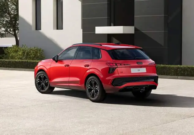 Angebotsdetails Audi Q3 Audi Q3 S line 1.5 TFSI 110 kW (150 PS) 7-Gang tronic Progressivrot Metallic