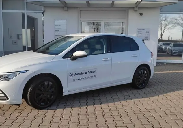 Angebotsdetails Volkswagen Golf 8 'ACTIVE' 1.5 TSI WeiÃ (Pure White)