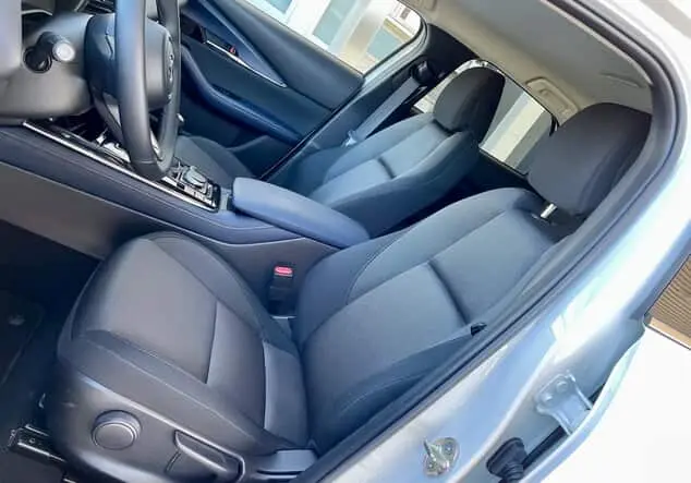 Angebotsdetails Mazda CX30 CX30 D116 SELECTION*DESIGN*ACTIVE*BOSE*NAVI* Satinweiß