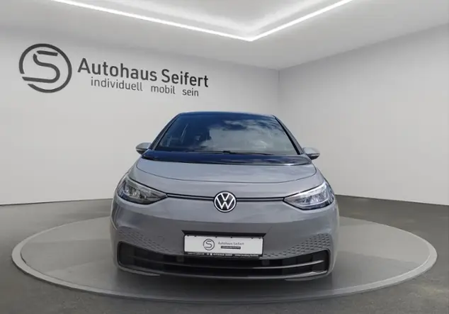 Angebotsdetails Volkswagen ID.3 Life Pro Performance *Wï¿½rmep.*Winterrï¿½der* Grau (Mondsteingrau )