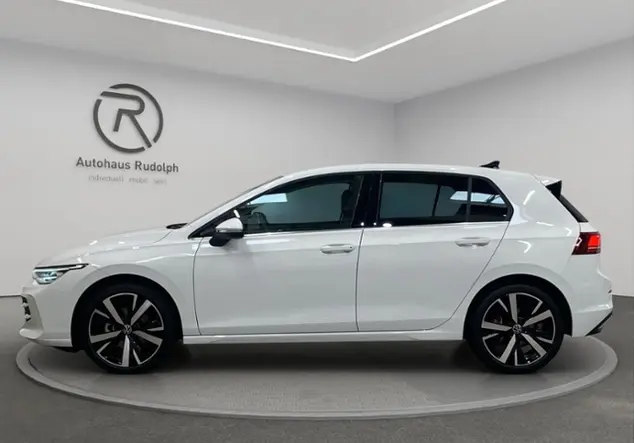 Angebotsdetails Volkswagen Golf VIII 1.5 TSI Style / RFK WeiÃ (Pure White)