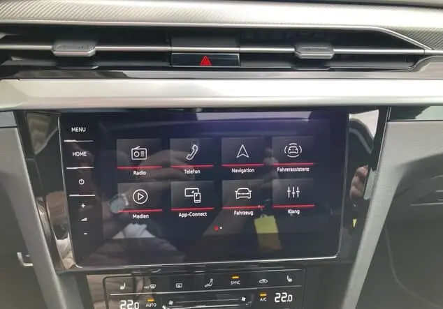 Angebotsdetails Volkswagen Arteon Arteon Shootingbrake R-LINE 4MOTION 2.0TDI 193PS.DSG.LED.NAVI.PANO.AHK.VIRTUAL.PDC Deep Black Perleffekt