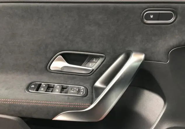Angebotsdetails Mercedes-Benz A 180 ++sofort verfügbar++ Graulack mountaingrau
