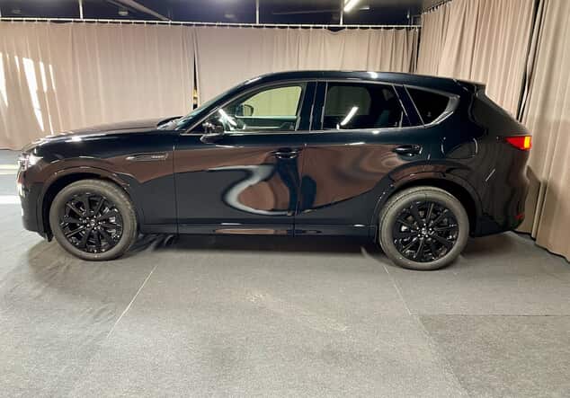 Angebotsdetails Mazda CX-60 327PS 2025 HOMURA PLUS*ALLE PAKETE*PANO JetBlack