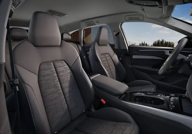 Angebotsdetails Audi A6 Avant TFSI 150 kW S tronic Avant Mythosschwarz Metallic