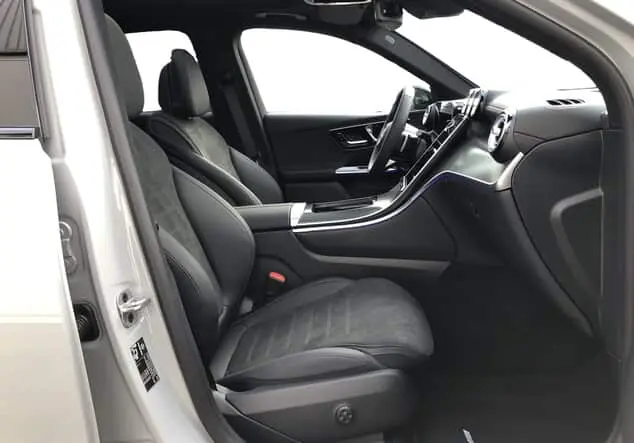 Angebotsdetails Mercedes-Benz GLC 300 de 4MATIC mit EQ Hybrid ++sofort verfügbar++ Manufaktur lack manufaktur alpingrau uni