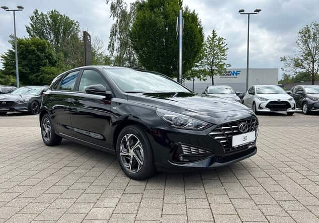 Angebotsdetails Hyundai i30 1.0T SELECT !!!SOFORT!!! CARPLAY+KAMERA+PDC Phantom Black